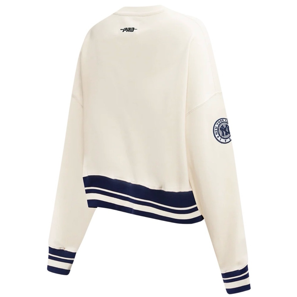 New York Yankees Crewneck Sweatshirt (never worn) - Picture 4 of 6